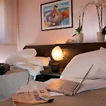 Comtur 4* Бинаско