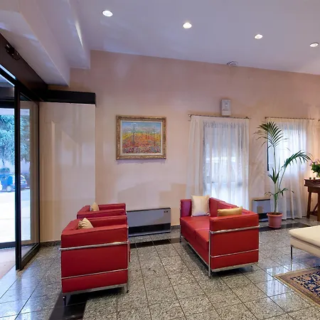 Comtur 4* Binasco