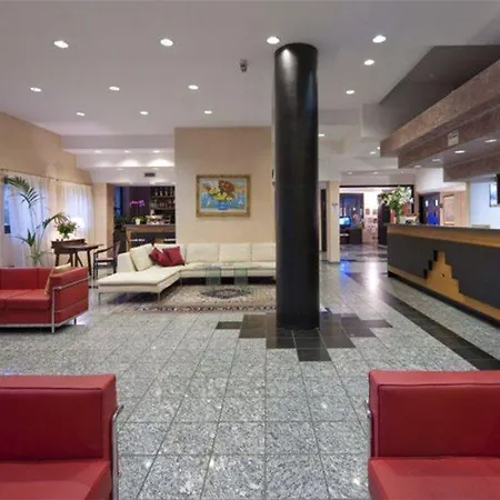 Comtur Hotel