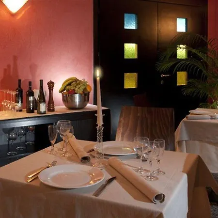 Comtur Hotel 4*
