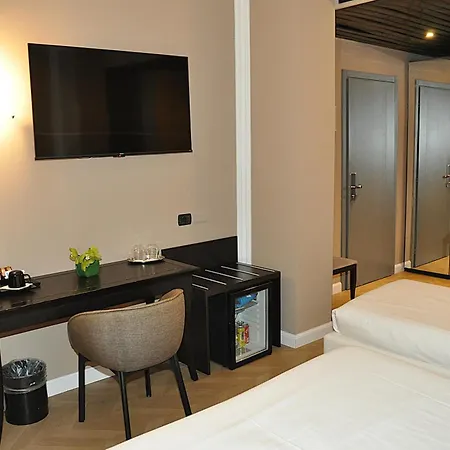 Comtur Hotell Binasco