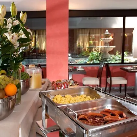 Hotell Comtur Binasco