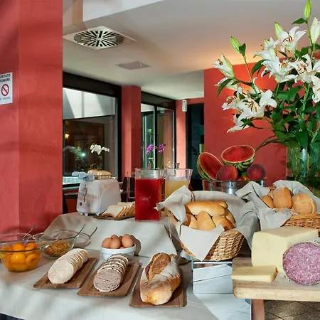 Comtur Hotel
