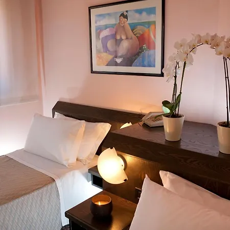 Comtur Hotel 4*