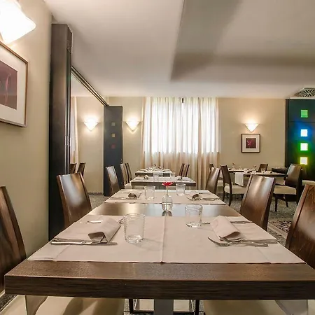 Comtur Hotel