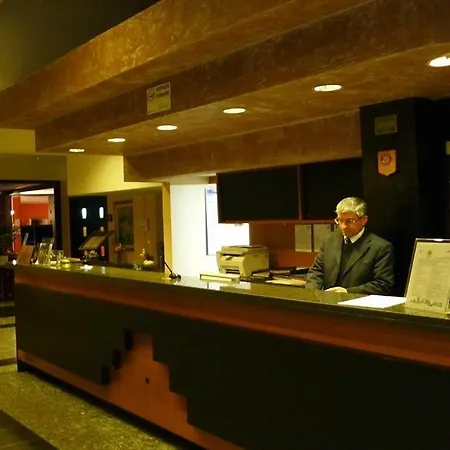 Comtur 4* Binasco