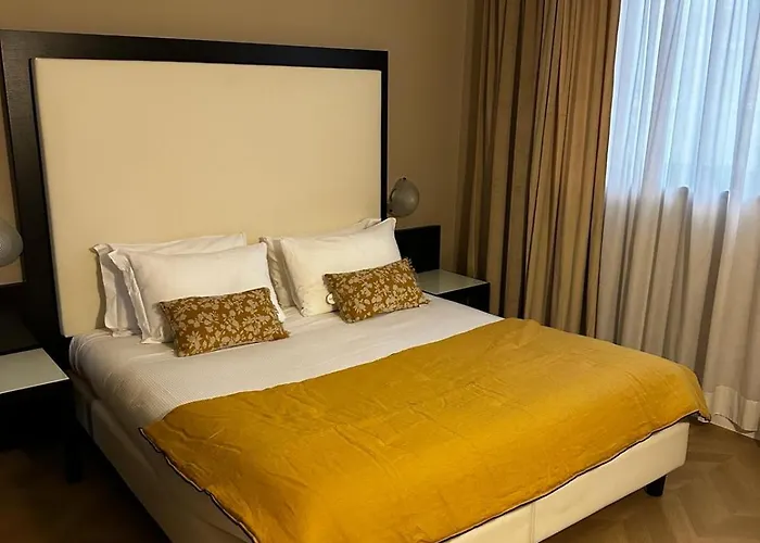 Otel Comtur 4*