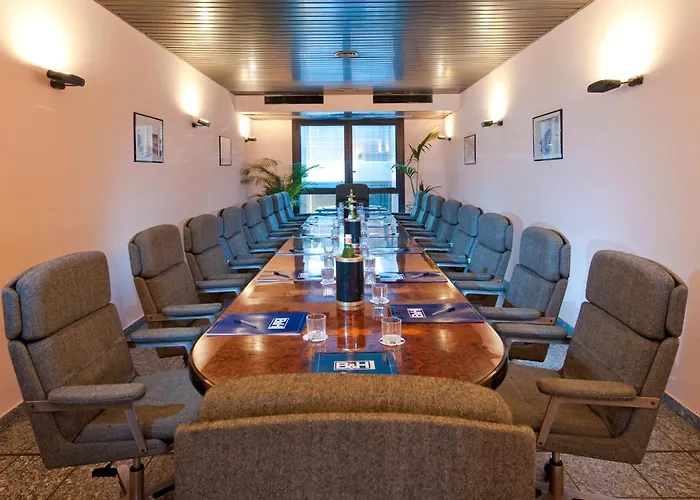 Otel Comtur Binasco